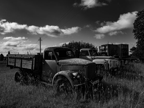 Behind the Saying “Landsbergis Destroyed the Collective Farms”: Transformation of Agriculture from the Perspective of Cultural Trauma Narrative